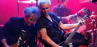 Green Day lanza ataque contra el ICE durante su presentación en San Francisco Green Day lanza ataque contra el ICE durante su presentación en San Francisco