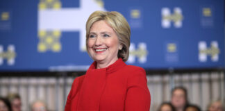 Hillary Clinton dice que no conocía a Jeffrey Epstein y pide que Trump testifique Hillary Clinton dice que no conocía a Jeffrey Epstein y pide que Trump testifique