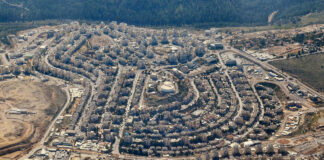 Israel lleva a cabo una “anexión gradual de facto” de Cisjordania, advierte la ONU Israel lleva a cabo una "anexión gradual de facto" de Cisjordania, advierte la ONU