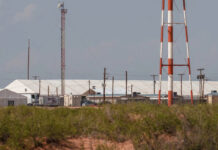 Muerte de cubano en campamento de El Paso fue por “uso espontáneo de la fuerza”: ICE Muerte de cubano en campamento de El Paso fue por "uso espontáneo de la fuerza": ICE