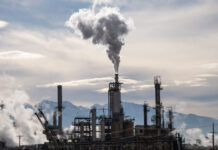 Trump desmantela las regulaciones de gases de efecto invernadero de la era Obama Trump desmantela las regulaciones de gases de efecto invernadero de la era Obama