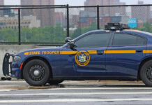 Colaboración del ICE y prisiones en crisis: Cuatro preguntas para las fuerzas del orden Colaboración del ICE y prisiones en crisis: Cuatro preguntas para las fuerzas del orden