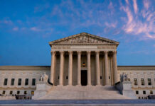 Corte de Estados Unidos analiza si es lícito pedir asilo en la frontera Corte de Estados Unidos analiza si es lícito pedir asilo en la frontera