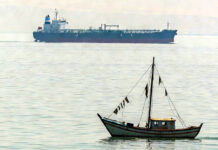 Trump amenaza con golpear “20 veces más fuerte” a Irán si bloquea el petróleo en Ormuz Trump amenaza con golpear “20 veces más fuerte” a Irán si bloquea el petróleo en Ormuz