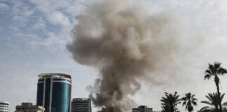 Trump dice que ya se terminó, pero la Guerra en Irán cumple un mes y continúan los ataques Trump dice que ya se terminó, pero la Guerra en Irán cumple un mes y continúan los ataques