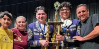 Autoridades migratorias liberan a jóvenes mariachis mexicanos detenidos en Texas Autoridades migratorias liberan a jóvenes mariachis mexicanos detenidos en Texas