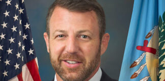 Markwayne Mullin, el senador cercano a Trump nominado a Seguridad Nacional Markwayne Mullin, el senador cercano a Trump nominado a Seguridad Nacional