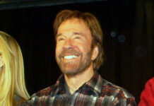 Muere el actor Chuck Norris, leyenda de las películas de artes marciales y bélicas Muere el actor Chuck Norris, leyenda de las películas de artes marciales y bélicas