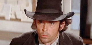 Muere el actor estadounidense Matt Clark, actor de “Volver al futuro” y otros “westerns” Muere el actor estadounidense Matt Clark, actor de "Volver al futuro" y otros "westerns"