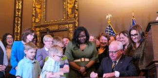 Programas de licencia paga exigidos por el estado ahora cubren a millones de trabajadores Programas de licencia paga exigidos por MN cubren a millones de trabajadores estadounidenses