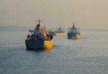 Trump levantaría sanciones al petróleo para reducir precios; Irán cierra el Estrecho de Ormuz Trump levantaría sanciones al petróleo para reducir precios; Irán cierra el Estrecho de Ormuz