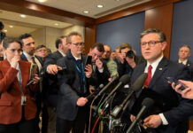 La Cámara de Representantes rechaza restringir el poder bélico de Trump en Irán La Cámara de Representantes rechaza restringir el poder bélico de Trump en Irán