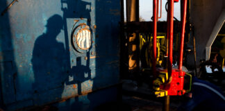 Precio del petróleo se dispara por la guerra en Irán; el conflicto sacude bolsas globales Precio del petróleo se dispara por la guerra en Irán; el conflicto sacude bolsas globales