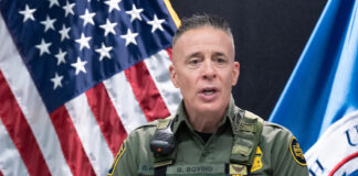 El Comandante de la Patrulla Fronteriza Greg Bovino se retira tras las redadas en Minneapolis El Comandante de la Patrulla Fronteriza Greg Bovino se retira tras las redadas en Minneapolis