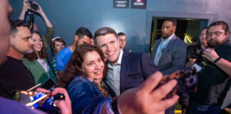 James Talarico supera a Jasmine Crockett en las primarias demócratas para el Senado de EEUU James Talarico supera a Jasmine Crockett en las primarias demócratas para el Senado de EEUU