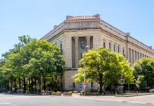 El Departamento de Justicia sienta las bases para socavar la confianza en las elecciones El Departamento de Justicia sienta las bases para socavar la confianza en las elecciones