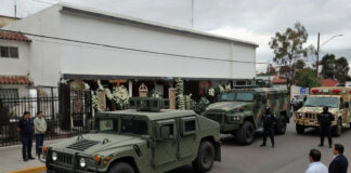 Militares resguardan funeraria en Guadalajara por supuesto velorio a “El Mencho” Militares resguardan funeraria en Guadalajara por supuesto velorio a “El Mencho”