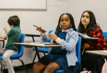La semana escolar de cuatro días llegará al distrito escolar del norte de Minnesota La semana escolar de cuatro días llegará al distrito escolar del norte de Minnesota