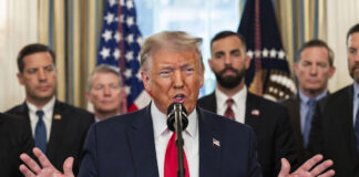 Trump da a Irán 48 horas para llegar a acuerdo sobre el estrecho de Ormuz o desatará el “infierno” Trump da a Irán 48 horas para llegar a acuerdo sobre el estrecho de Ormuz o desatará el "infierno"