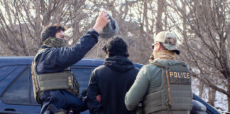 El ICE calificó 1,300 arrestos realizados en la Operación Metro Surge como “daños colaterales” El ICE calificó 1,300 arrestos realizados en la Operación Metro Surge como "daños colaterales"