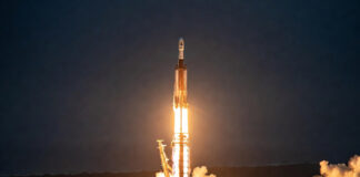 Artemis II despega con éxito en su viaje a la Luna; el primer vuelo después de 50 años Artemis II emprende su viaje a la Luna; el primer vuelo después de 50 años