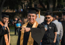 Una nueva beca de Minnesota ayuda a jóvenes tutelados a acceder a la universidad Una nueva beca de Minnesota ayuda a jóvenes titulados a acceder a la universidad