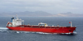 Un petrolero chino, el Rich Starry, pasó el bloqueo naval estadounidense del estrecho de Ormuz Un petrolero chino, el Rich Starry, pasó el bloqueo naval estadounidense del estrecho de Ormuz