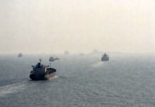 Irán autoriza el tránsito de buques con ayuda humanitaria y productos básicos por el estrecho de Ormuz Irán autoriza el tránsito de buques con ayuda humanitaria y productos básicos por el estrecho de Ormuz