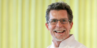Rick Bayless dona 1 mdd para potenciar el ala oeste del Museo de Pilsen de Chicago Rick Bayless dona 1 mdd para potenciar el ala oeste del Museo de Pilsen de Chicago