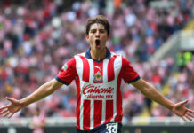 Liga MX: Con doblete de la ‘Hormiga’, Chivas rescató dramáticamente el empate a 2 ante Pumas Liga MX: Con doblete de la 'Hormiga', Chivas rescató dramáticamente el empate a 2 ante Pumas