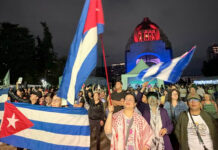 Cubanos en CDMX se congregan contra la “política intervencionista” de Estados Unidos Cubanos en CDMX se congregan contra la "política intervencionista" de Estados Unidos