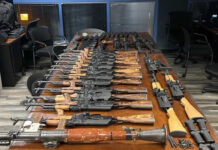 Decomiso de armas y lanzacohetes rumbo a México expone el poder de fuego de cárteles Decomiso de armas y lanzacohetes rumbo a México expone el poder de fuego de cárteles