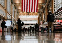 EEUU endurece la política de visas en América; anuncia restricciones para personas “hostiles” EEUU endurece la política de visas en América; anuncia restricciones para personas "hostiles"