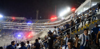 Cae muro en estadio de Alianza Lima; estampida y aplastamiento deja a más de 50 heridos Cae muro en estadio de Alianza Lima; estampida y aplastamiento deja a más de 50 heridos