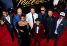 La dinastía Jackson apoya acude al estreno de “Michael”; destaca la ausencia de Paris La dinastía Jackson apoya acude al estreno de “Michael”; destaca la ausencia de Paris