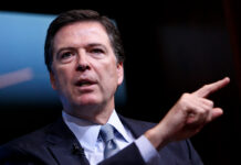 Giran orden de aprehensión contra exdirector de FBI James Comey, por amenazar a Trump Giran orden de aprehensión contra exdirector de FBI James Comey, acusado de amenazar a Trump