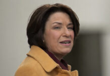 Amy Klobuchar recauda 4,8 mdd en 62 días de su campaña para gobernadora de MN Amy Klobuchar recauda 4,8 mdd en 62 días de su campaña para gobernadora de MN