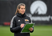 Unión de Berlín hace historia: Marie-Louise Eta es la primera mujer en dirigir en la Bundesliga Unión de Berlín hace historia: Marie-Louise Eta es la primera mujer en dirigir en la Bundesliga