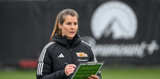Unión de Berlín hace historia: Marie-Louise Eta es la primera mujer en dirigir en la Bundesliga Unión de Berlín hace historia: Marie-Louise Eta es la primera mujer en dirigir en la Bundesliga