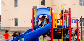 Datos de los CDC de 2025 muestran que las tasas de natalidad continúan bajando Los datos de los CDC de 2025 muestran que las tasas de natalidad continúan disminuyendo