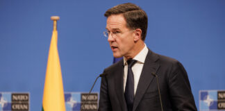 Trump amenaza con excluir a España de la OTAN, Mark Rutte le recuerda que no se expulsa a aliados Trump amenaza con excluir a España de la OTAN, Mark Rutte le recuerda que no se expulsa a los aliados