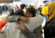 Tras angustiosas entrevistas de verificación, muchos refugiados de Minnesota quedan en el limbo Tras angustiosas entrevistas de verificación, muchos refugiados de Minnesota quedan en el limbo