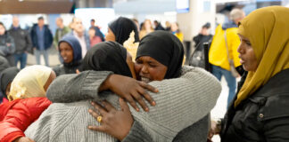 Tras angustiosas entrevistas de verificación, muchos refugiados de Minnesota quedan en el limbo Tras angustiosas entrevistas de verificación, muchos refugiados de Minnesota quedan en el limbo