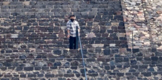Tirador mata a mujer canadiense, hiere a otros más y se quita la vida en las Pirámides de Teotihuacán Tirador mata a mujer canadiense, hiere a otros más y se quita la vida en las Pirámides de Teotihuacán