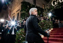 Bad Bunny sorprendió para la MET Gala 2026; el cantante lució un aire envejecido irreconocible Bad Bunny sorprendió para la MET Gala 2026; el cantante lució un aire envejecido irreconocible