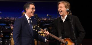 Stephen Colbert despide “The Late Show” con risas, nostalgia y una canción con Paul McCartney Stephen Colbert despide "The Late Show" con risas, nostalgia y una canción con Paul McCartney