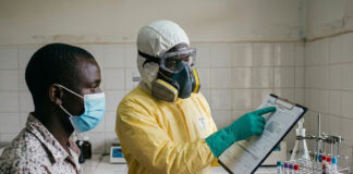Ébola Bundibugyo en África, cómo se contagia el virus que puso en alerta a la OMS Ébola Bundibugyo en África, cómo se contagia el virus que puso en alerta a la OMS