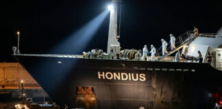 Evacuan a más de 100 pasajeros del crucero Hondius en Tenerife, por brote de hantavirus Evacuan a más de 100 pasajeros del crucero Hondius en Tenerife, por brote de hantavirus