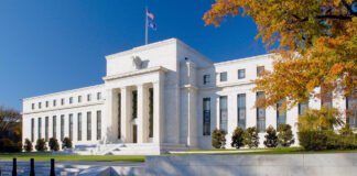 Senado aprueba a Kevin Warsh como presidente de la Fed; aboga por tasas de interés más bajas Senado aprueba a Kevin Warsh como presidente de la Fed; aboga por tasas de interés más bajas