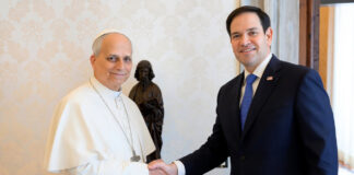 Marco Rubio reitera su “compromiso” por la paz; el papa León XIV le pide que se “haga con la verdad” Marco Rubio reitera su "compromiso" por la paz; el papa León XIV le pide que se "haga con la verdad"